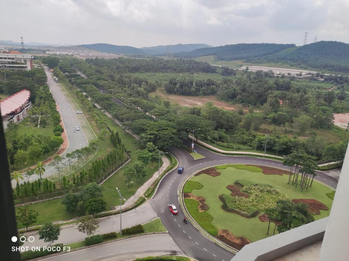 Cozy Unit- Bell Suites- Horizon Suites- Wifi- Netflix- Parking Swimming Pool- Klia เซปัง ภายนอก รูปภาพ